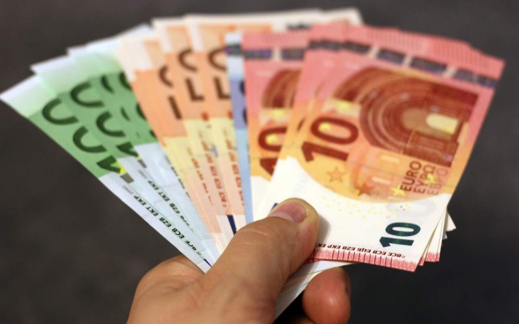 money-euro-novac